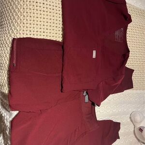 Figs Maroon Scrub Set
